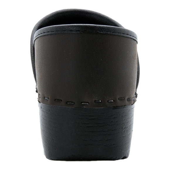 Klagn Swedish Professional Oiled Leather Clogs in Brown NIB - Picture 8 of 9